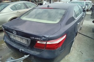 سيارة لكزس LS 2008