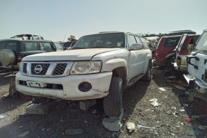 سيارة نيسان باترول سفاري 2007