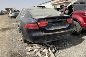 سيارة جاكوار XE 2015