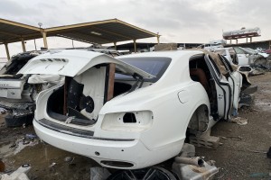 سيارة بنتلي كونتينتال فلاينج سبير 2014