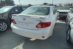 سيارة تويوتا كورولا 2010