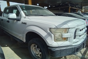 سيارة فورد F150 2016