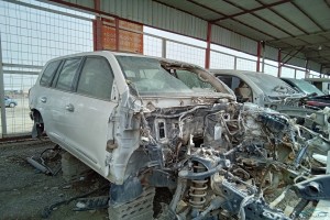 سيارة لكزس LX 2010