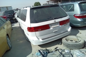 سيارة هوندا اوديسي 2000