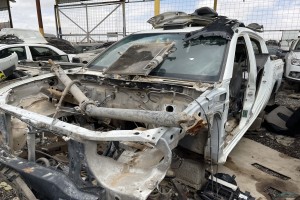 سيارة ميتسوبيشي L200 2009