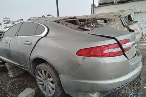 سيارة جاكوار XF 2014