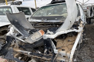 سيارة ميتسوبيشي L200 2020