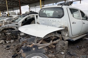 سيارة ميتسوبيشي L200 2007
