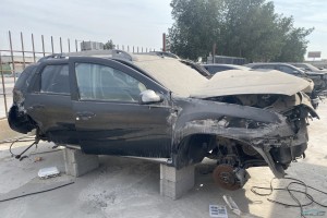 سيارة رينو داستر 2015