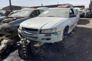 سيارة شفروليه لومينا 2004