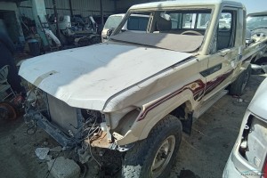 سيارة تويوتا شاص 2016