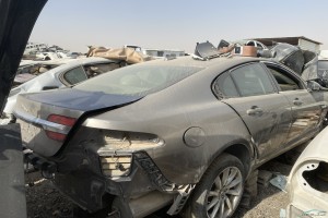 سيارة جاكوار XF 2013