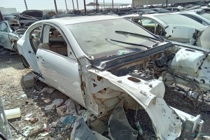 سيارة هونداي هونداي جنسس 2013